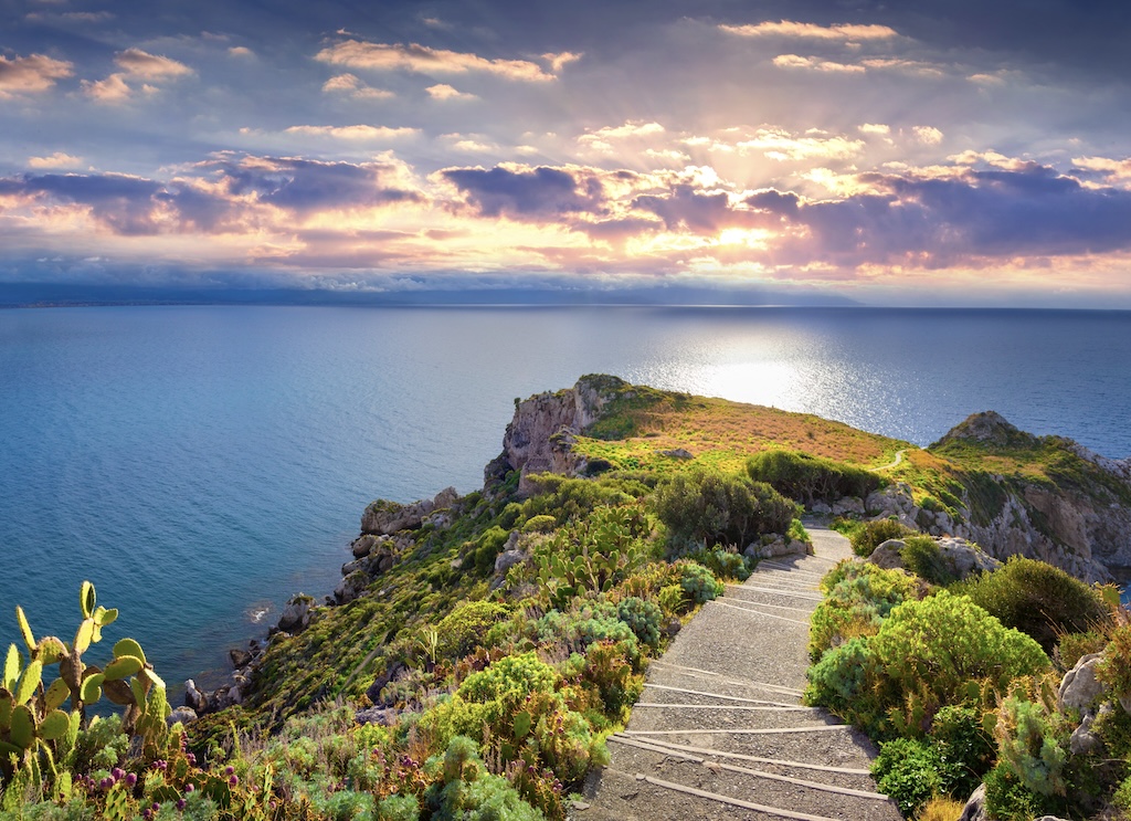 Adventure Awaits: Outdoor Activities and Excursions in Italy - Blog