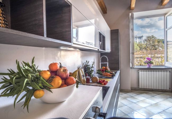 Appartamento a Sorrento - AMORE RENTALS - Appartamento Caruso in Piazza Tasso con Aria Condizionata, WI-FI Appartamento a Sorrento - AMORE RENTALS - Appartamento Caruso in Piazza Tasso con Aria Condizionata, WI-FI