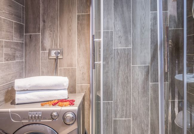 Appartamento a Sorrento - AMORE RENTALS - Appartamento Caruso in Piazza Tasso con Aria Condizionata, WI-FI Appartamento a Sorrento - AMORE RENTALS - Appartamento Caruso in Piazza Tasso con Aria Condizionata, WI-FI