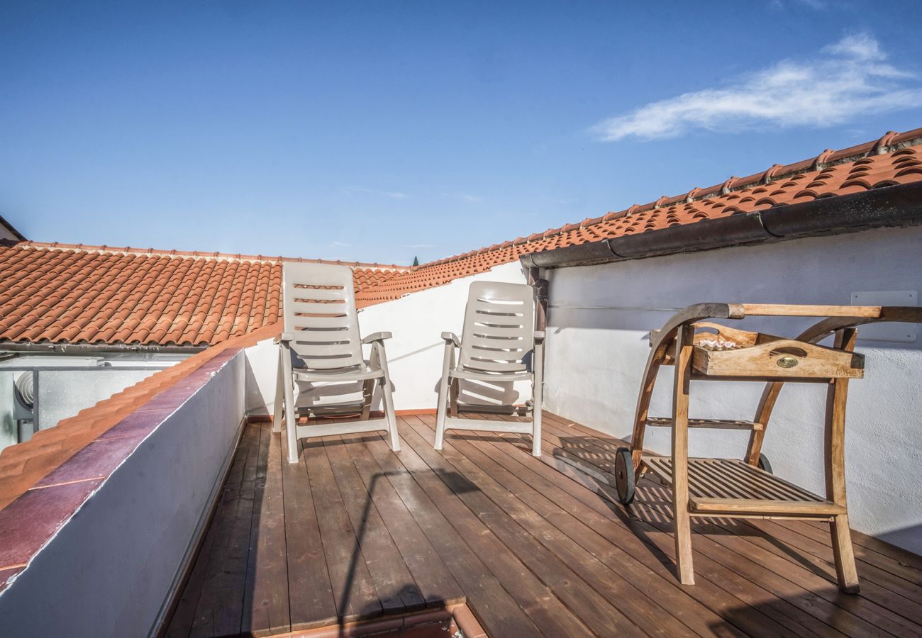 Appartamento a Sorrento - AMORE RENTALS - Appartamento Caruso in Piazza Tasso con Aria Condizionata, WI-FI