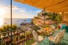 Casa a Positano - AMORE RENTALS - Casa Raffi con Vista Mare sulla Spiaggia Grande di Positano