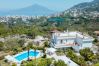 Villa a Vico Equense - AMORE RENTALS - Villa Romeo con Piscina Privata, Vista Mare, Parcheggio e Giardino