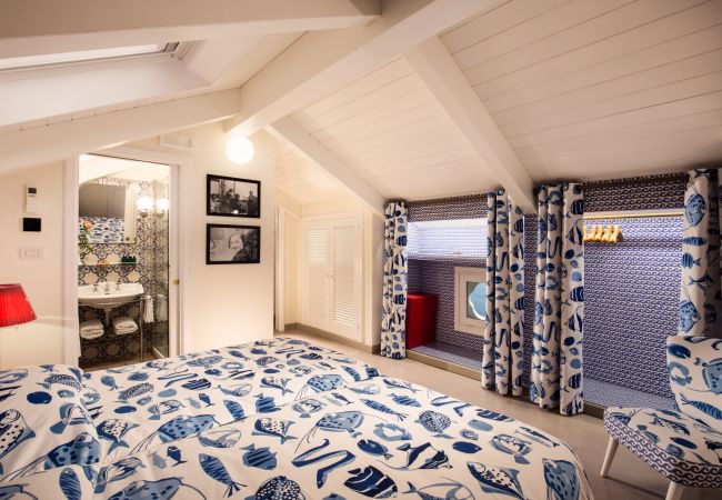 Villa a Positano - AMORE RENTALS - Villa Angelina con Piscina Privata, Vista Mare, Cuoco e Colazione Ideale per Matrimoni Villa a Positano - AMORE RENTALS - Villa Angelina con Piscina Privata, Vista Mare, Cuoco e Colazione Ideale per Matrimoni