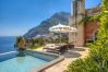 Villa a Positano - AMORE RENTALS - Villa Angelina con Piscina Privata, Vista Mare, Cuoco e Colazione Ideale per Matrimoni Villa a Positano - AMORE RENTALS - Villa Angelina con Piscina Privata, Vista Mare, Cuoco e Colazione Ideale per Matrimoni