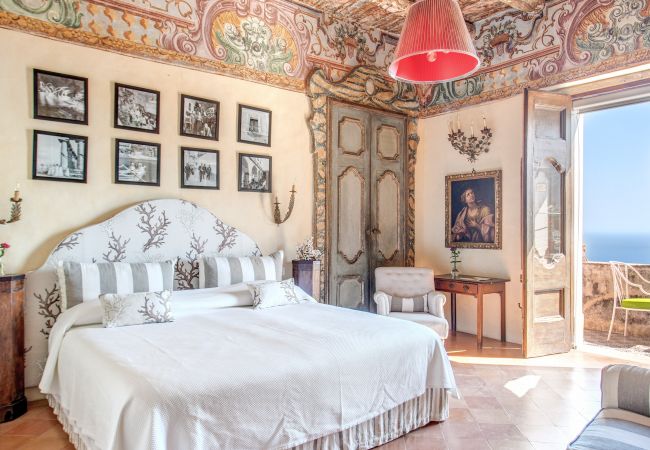 Villa a Positano - AMORE RENTALS - Villa Angelina 1 con Piscina Privata, Vista Mare, Cuoco e Colazione Ideale per Matrimoni Villa a Positano - AMORE RENTALS - Villa Angelina 1 con Piscina Privata, Vista Mare, Cuoco e Colazione Ideale per Matrimoni