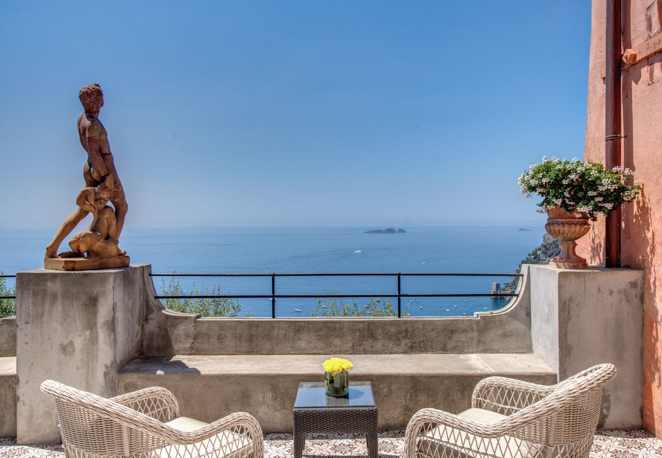 Villa a Positano - AMORE RENTALS - Villa Angelina 1 con Piscina Privata, Vista Mare, Cuoco e Colazione Ideale per Matrimoni