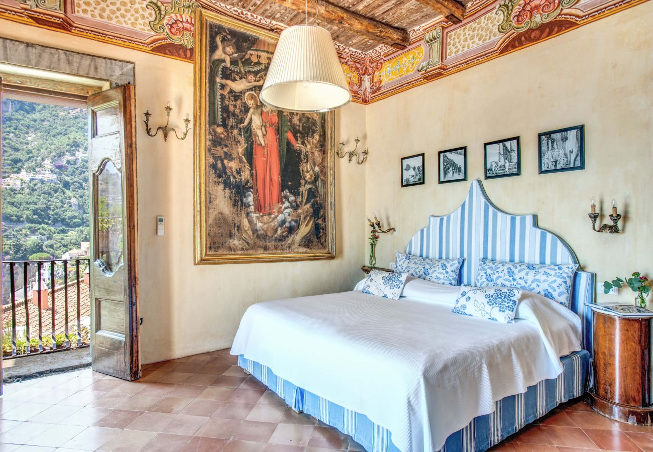 Villa a Positano - AMORE RENTALS - Villa San Giacomo 1 – Villa di Lusso Storica con Vista Mare