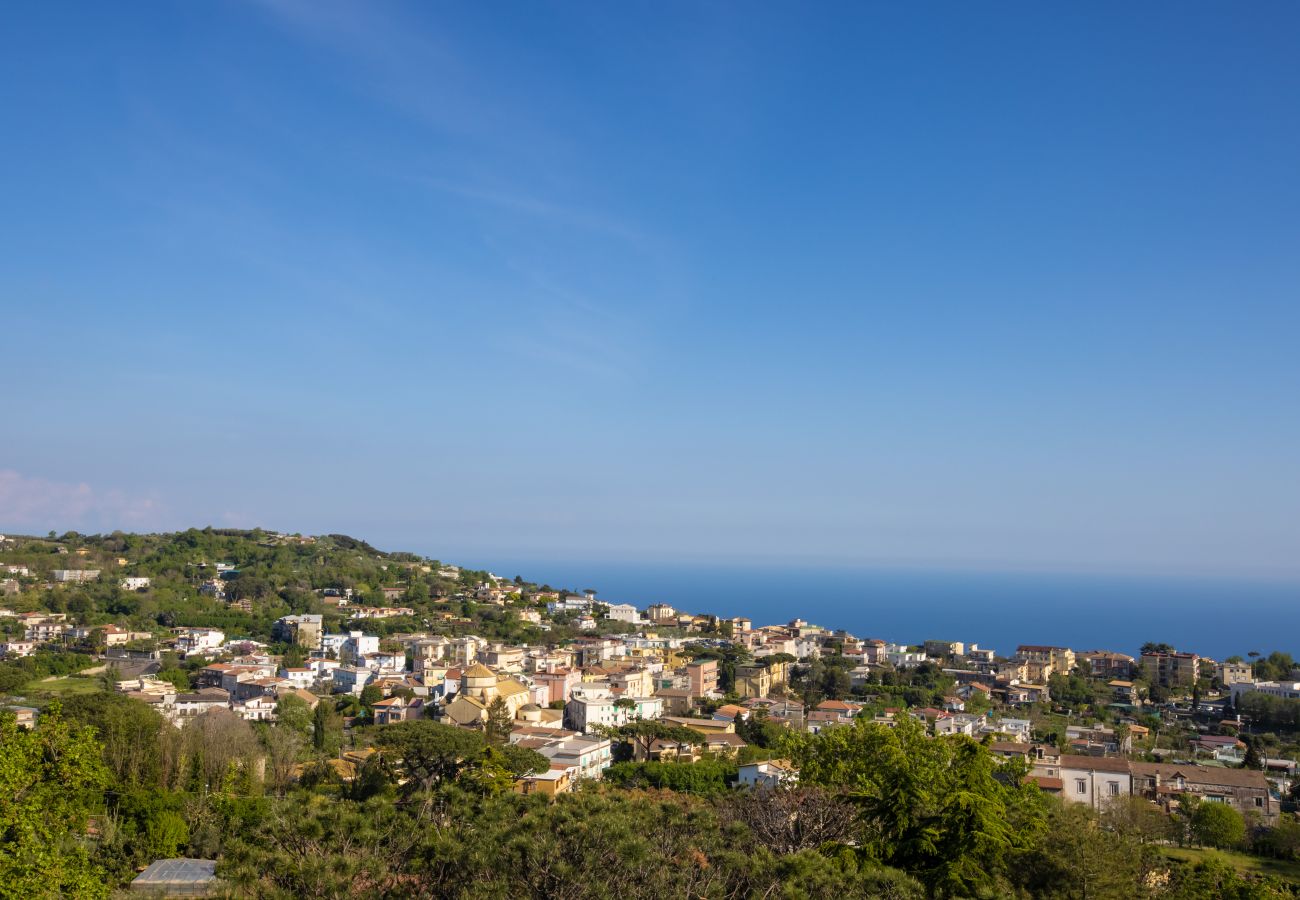 Villa a Sant´Agata sui Due Golfi - AMORE RENTALS - Villa Jasmine con Piscina Privata Ideale per Matrimoni