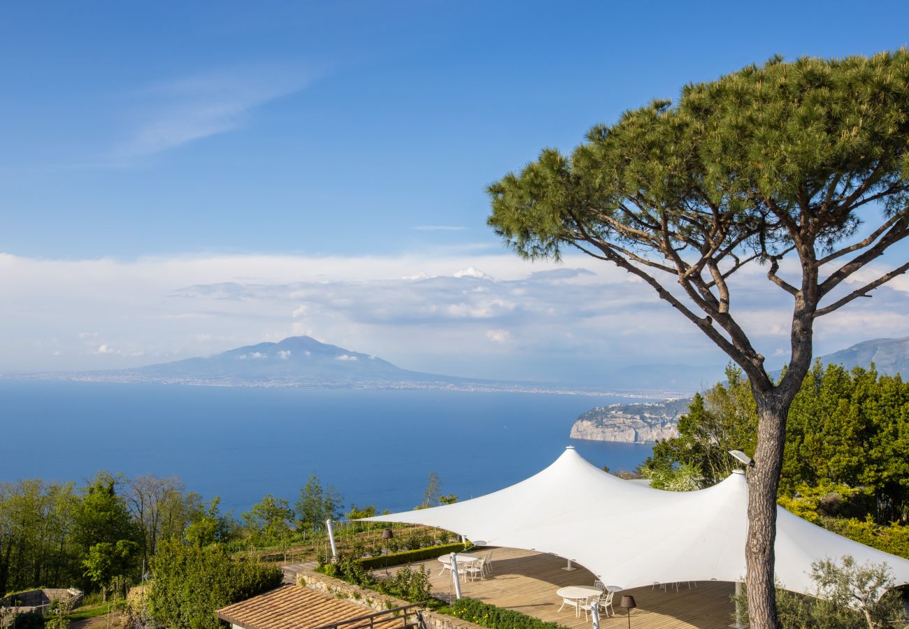 Villa a Sant´Agata sui Due Golfi - AMORE RENTALS - Villa Jasmine con Piscina Privata Ideale per Matrimoni