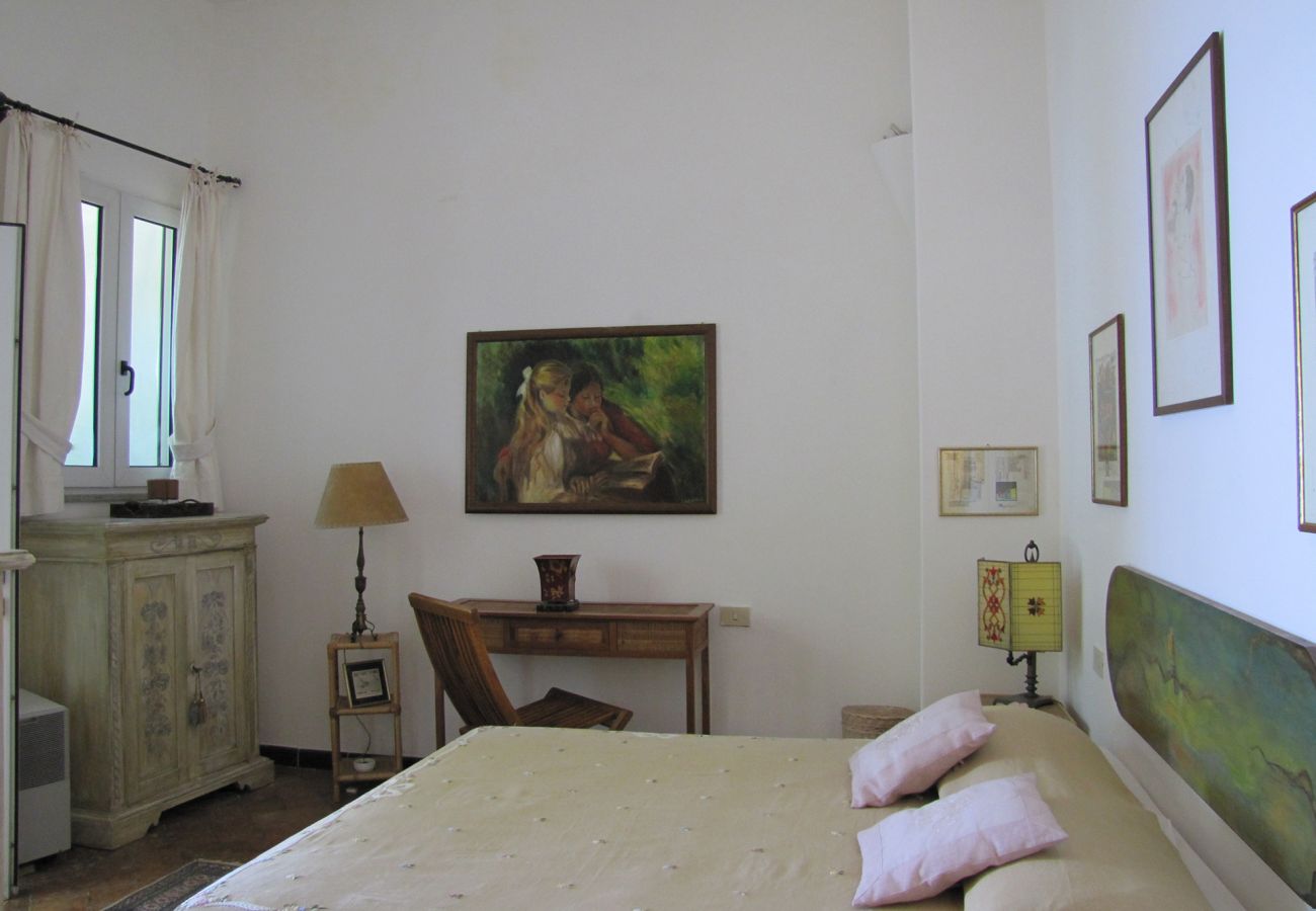 Villa a Positano - AMORE RENTALS -Villa Era con Piscina Privata, Vista Mare, Terrazzi e Parcheggio