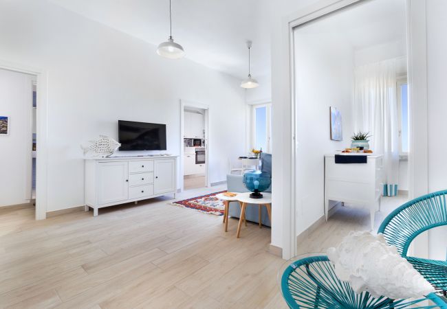 Appartamento a Sorrento - AMORE RENTALS - Appartamento Tramontano con Aria Condizionata e Internet WI-FI Appartamento a Sorrento - AMORE RENTALS - Appartamento Tramontano con Aria Condizionata e Internet WI-FI