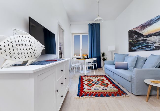 Appartamento a Sorrento - AMORE RENTALS - Appartamento Tramontano con Aria Condizionata e Internet WI-FI Appartamento a Sorrento - AMORE RENTALS - Appartamento Tramontano con Aria Condizionata e Internet WI-FI