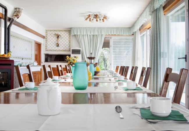 Villa a Massa Lubrense - AMORE RENTALS - Villa Giulia con Piscina Privata, Vista Mare, Terrazzi e Parcheggio Villa a Massa Lubrense - AMORE RENTALS - Villa Giulia con Piscina Privata, Vista Mare, Terrazzi e Parcheggio