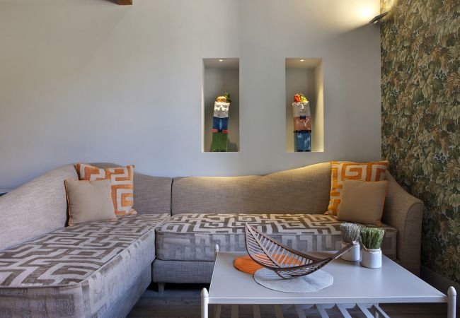 Casa a Sorrento - AMORE RENTALS - Casa La Maisonette con Aria Condizionata, Balcone e Internet WI-FI