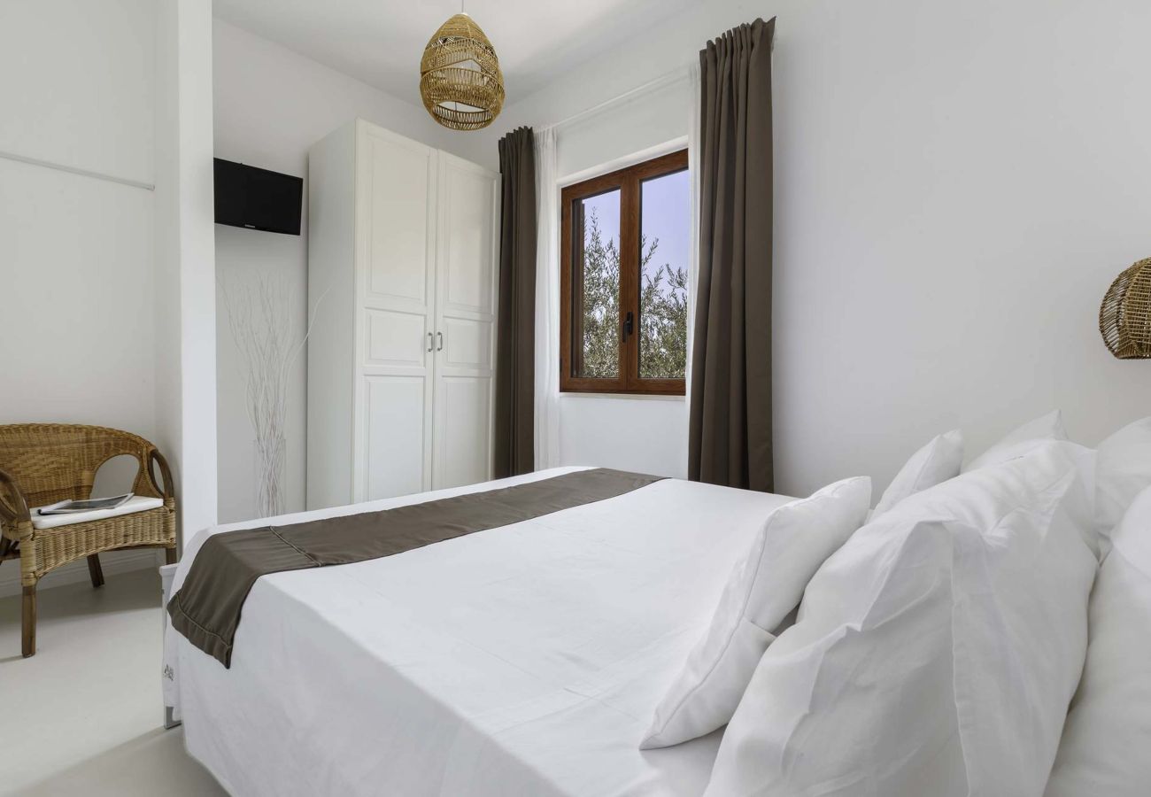Villa a Massa Lubrense - AMORE RENTALS - Villa Marina con Piscina Privata, Vista Mare, Terrazzi e Parcheggio