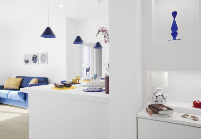 Appartamento a Sorrento - AMORE RENTALS - Sara Home con Terrazza Privata, Aria Condizionata e Internet Wi-Fi Appartamento a Sorrento - AMORE RENTALS - Sara Home con Terrazza Privata, Aria Condizionata e Internet Wi-Fi