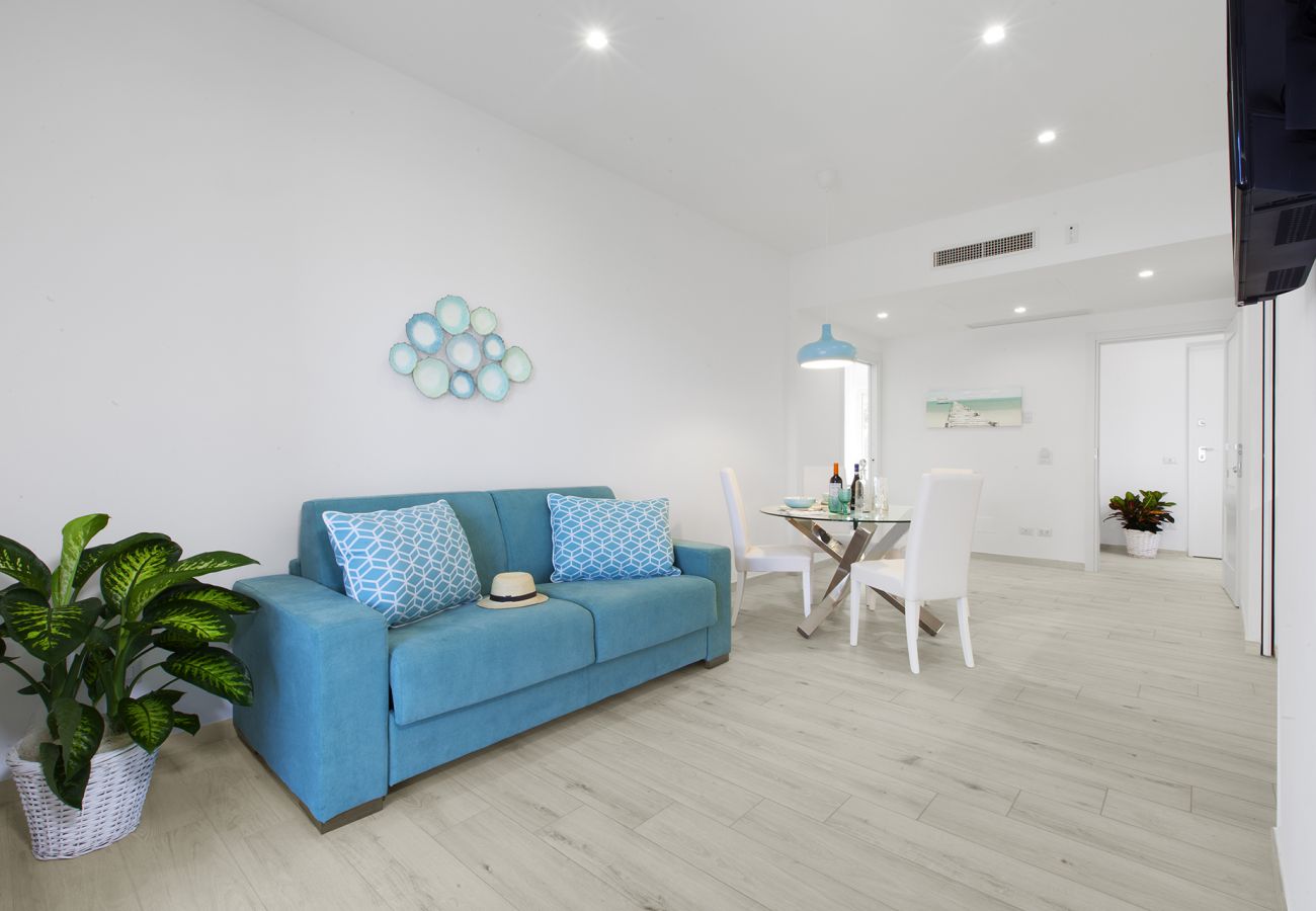 Appartamento a Sorrento - AMORE RENTALS - Sara Home 2 con Terrazza Privata, Aria Condizionata e Internet Wi-Fi