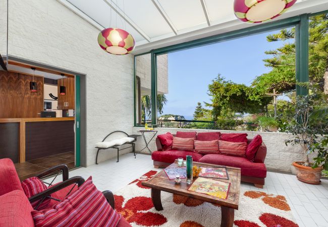 Villa a Massa Lubrense - AMORE RENTALS - Villa Elia con Piscina Privata, Vista Mare, Parcheggio, Terrazzi e Giardino Villa a Massa Lubrense - AMORE RENTALS - Villa Elia con Piscina Privata, Vista Mare, Parcheggio, Terrazzi e Giardino