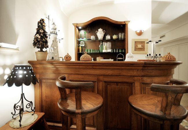 Villa a Sant´Agnello - AMORE RENTALS - Villa Angelo con Terrazzi Privati, Parcheggio e Aria Condizionata Villa a Sant´Agnello - AMORE RENTALS - Villa Angelo con Terrazzi Privati, Parcheggio e Aria Condizionata