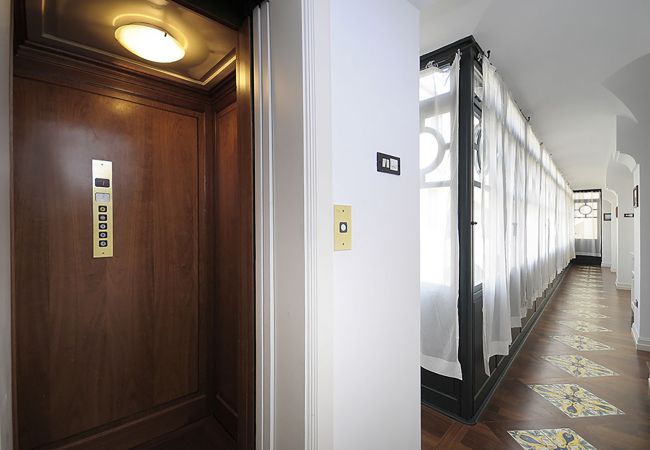 Villa a Sant´Agnello - AMORE RENTALS - Villa Angelo con Terrazzi Privati, Parcheggio e Aria Condizionata Villa a Sant´Agnello - AMORE RENTALS - Villa Angelo con Terrazzi Privati, Parcheggio e Aria Condizionata