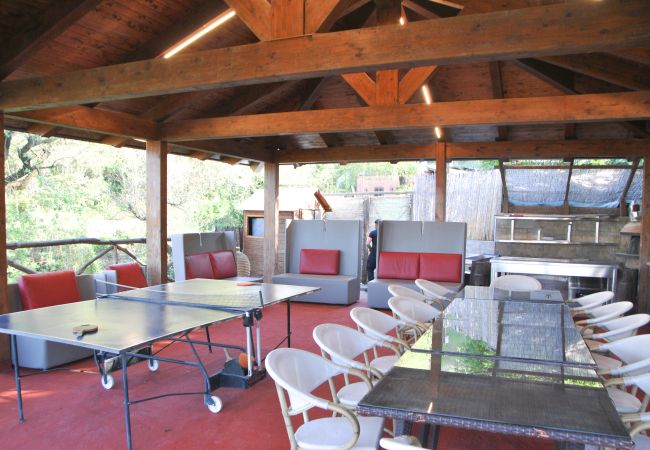 Villa a Sant´Agnello - AMORE RENTALS - Villa Calisto con Piscina Privata, Giardino, Jacuzzi, Vista Maree Parcheggio Villa a Sant´Agnello - AMORE RENTALS - Villa Calisto con Piscina Privata, Giardino, Jacuzzi, Vista Maree Parcheggio