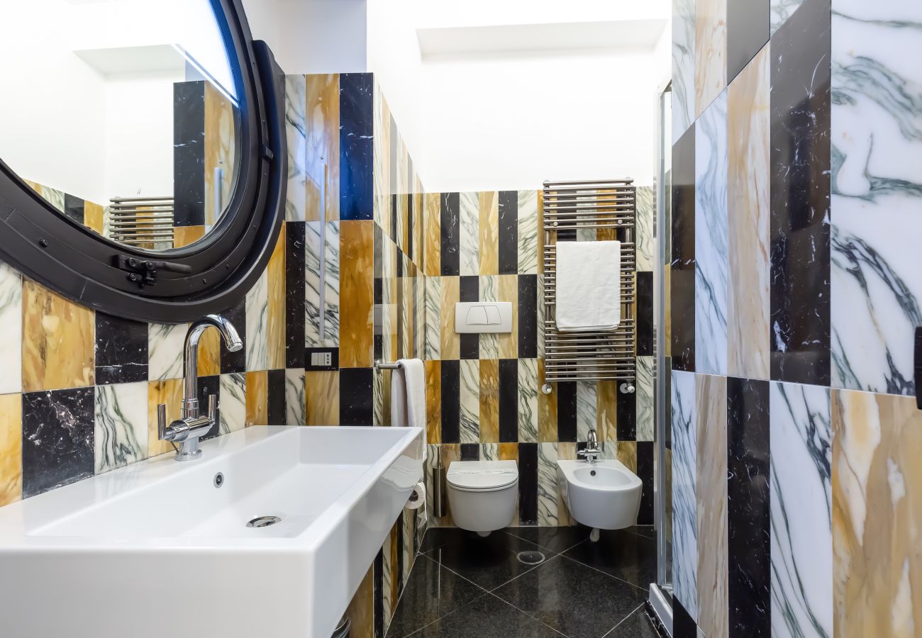 Villa a Sant´Agnello - AMORE RENTALS - Villa Calisto con Piscina Privata, Giardino, Jacuzzi, Vista Maree Parcheggio