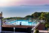 Villa a Sorrento - AMORE RENTALS -Villa Eva con Piscina, SPA, Terrazzi, Vista Mare, Parcheggio e Aria Condizionata