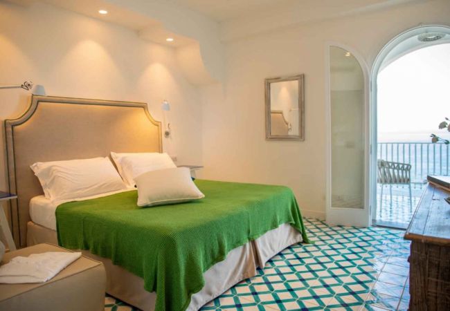 Villa a Massa Lubrense - AMORE RENTALS - Villa dei Sogni con Piscina Privata, Vista Mare, Parcheggio e Aria Condizionata Villa a Massa Lubrense - AMORE RENTALS - Villa dei Sogni con Piscina Privata, Vista Mare, Parcheggio e Aria Condizionata