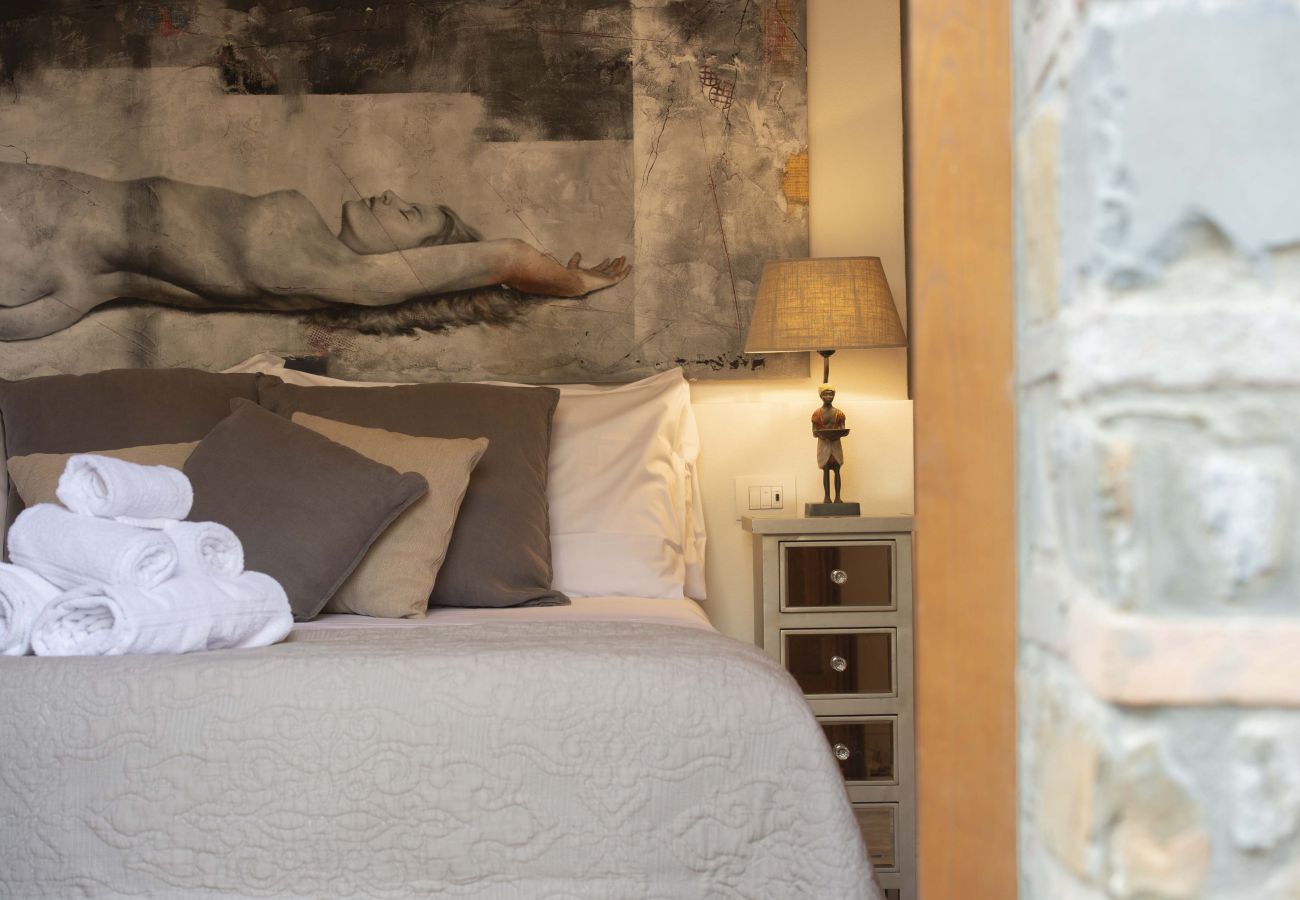 Villa a Panzano - AMORE RENTALS - Villa Bellaflore con 3 Piscine Private, Giardino, Terrazzi e Parcheggio