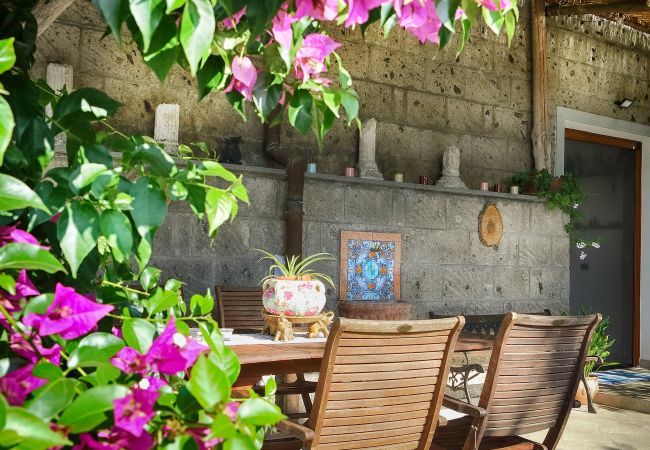 Villa a Sant´Agnello - AMORE RENTALS - Villa Tina con Piscina privata, Vista Mare, Terrazzi, Giardino e Parcheggio Villa a Sant´Agnello - AMORE RENTALS - Villa Tina con Piscina privata, Vista Mare, Terrazzi, Giardino e Parcheggio