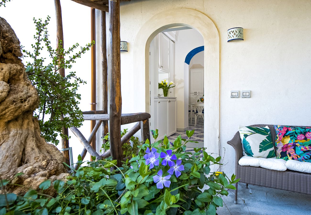 Casa a Positano - AMORE RENTALS - Maison Don Rafe’ con Vista Mare e Solarium
