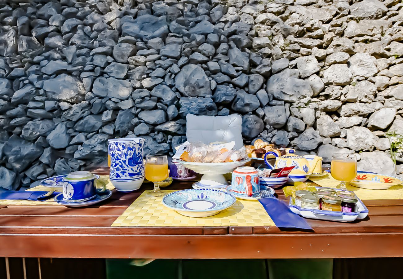 Casa a Positano - AMORE RENTALS - Maison Don Rafe’ con Vista Mare e Solarium