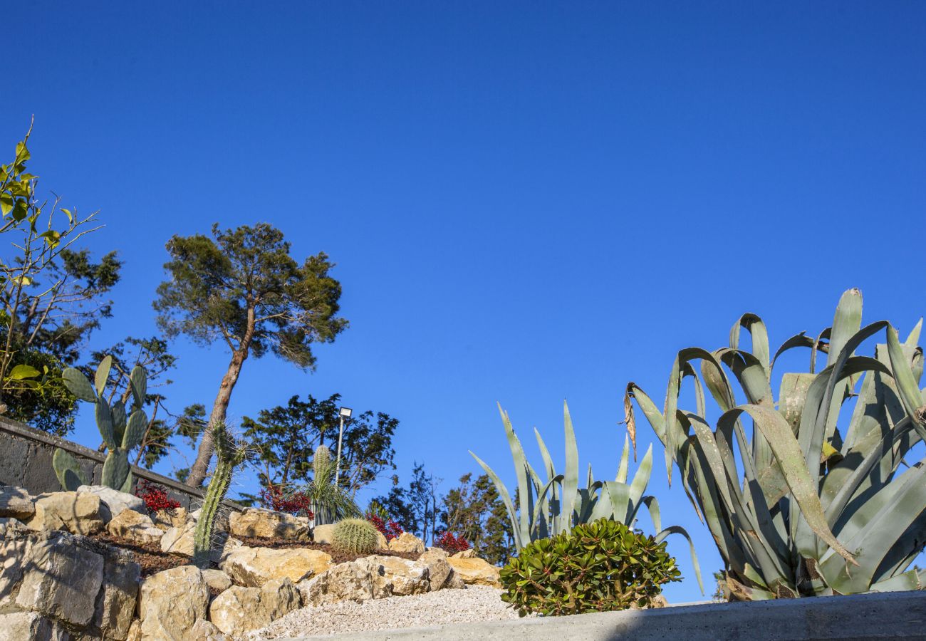 Villa a Sant´Agata sui Due Golfi - AMORE RENTALS - Villa Ligea con Piscina Privata, Vista Mare e Parcheggio