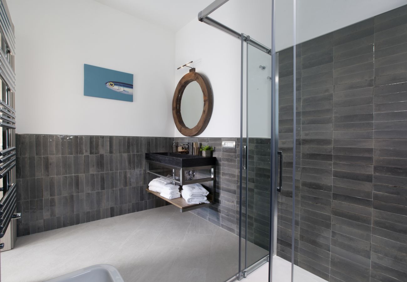 Villa a Sant´Agata sui Due Golfi - AMORE RENTALS - Villa Ligea con Piscina Privata, Vista Mare e Parcheggio