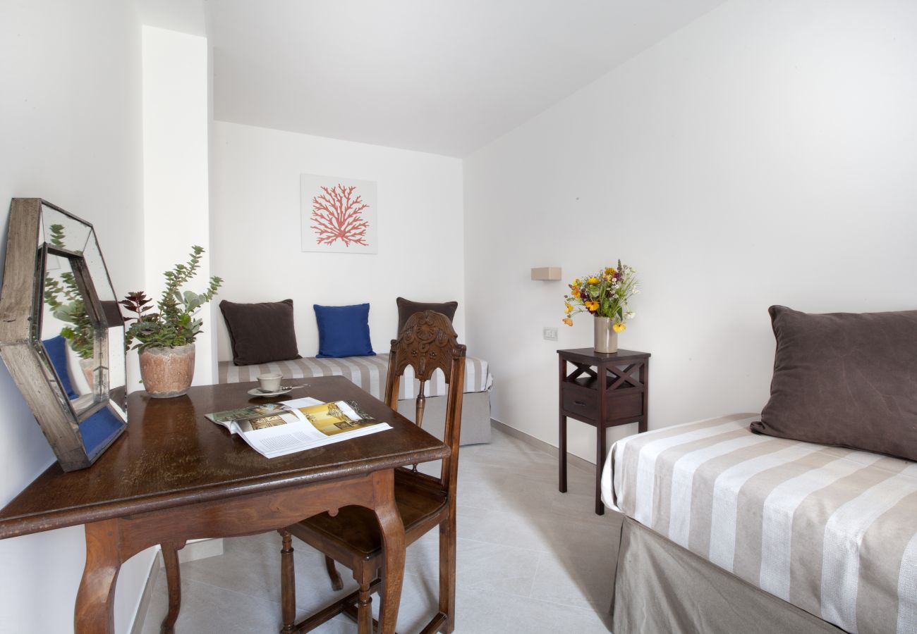Villa a Sant´Agata sui Due Golfi - AMORE RENTALS - Villa Ligea con Piscina Privata, Vista Mare e Parcheggio