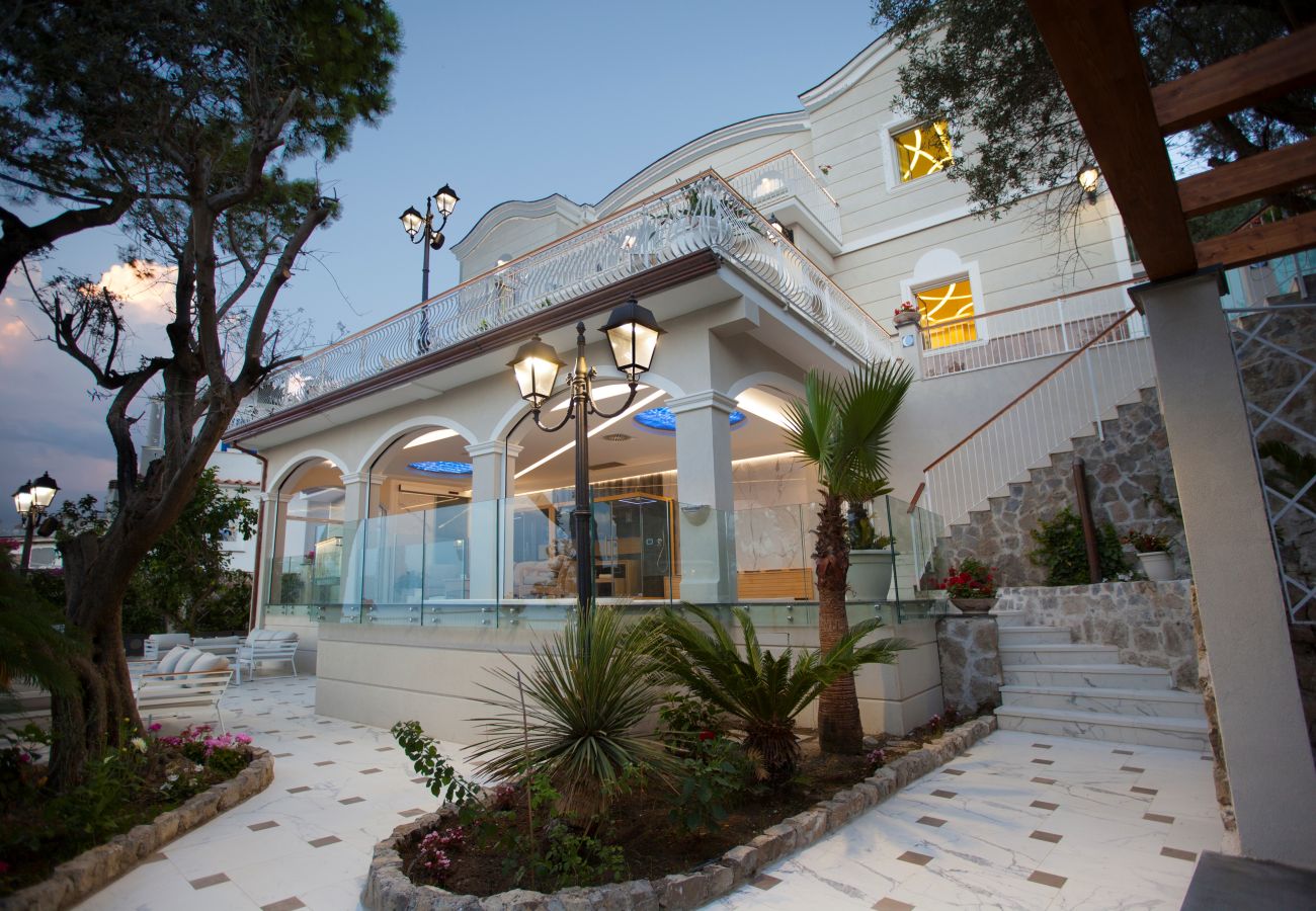 Villa a Sorrento - AMORE RENTALS - Villa Sorrento Dream Resort