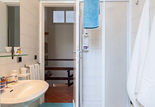 Villa a Massa Lubrense - AMORE RENTALS - Villa Stone on the Sea con Piscina Privata e Giardino Villa a Massa Lubrense - AMORE RENTALS - Villa Stone on the Sea con Piscina Privata e Giardino