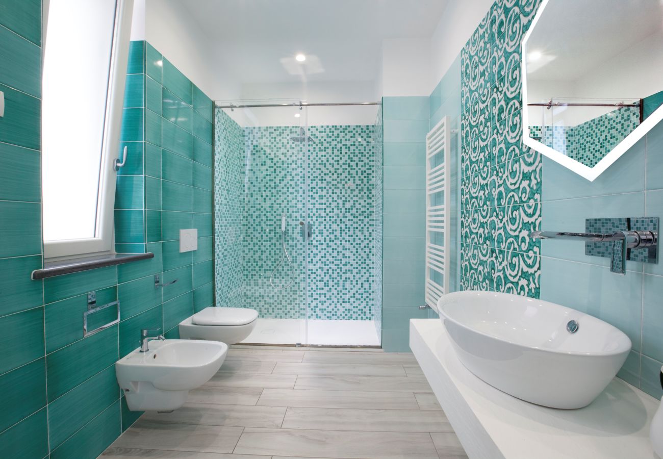 Villa a Nerano - AMORE RENTALS - Villa Iside con Piscina Privata, Vista Mare, Jacuzzi e Parcheggio
