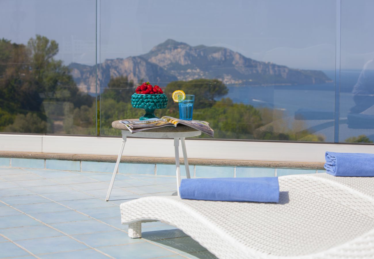 Villa a Termini - AMORE RENTALS - Villa Venus con Piscina Privata, Vista Mare e Parcheggio