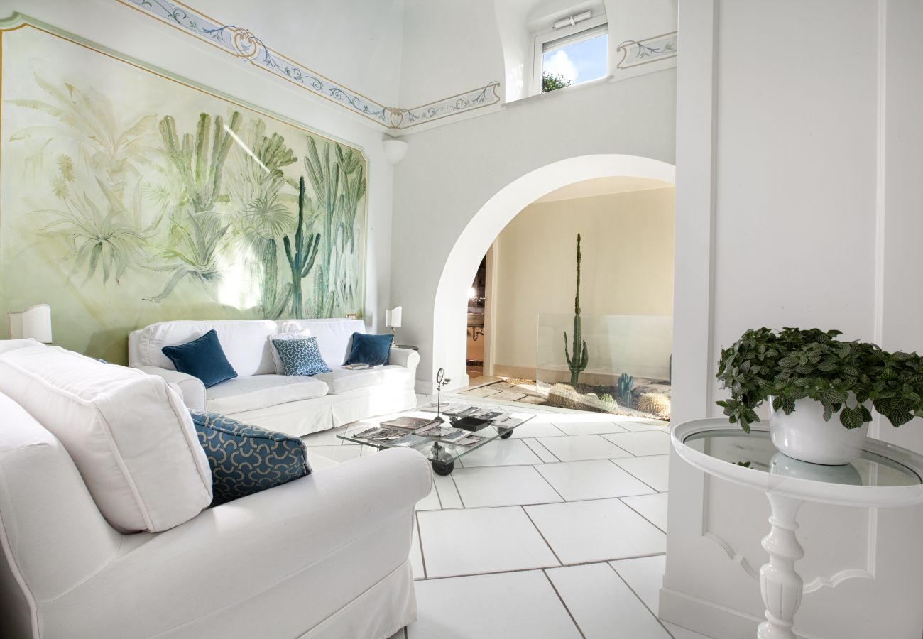 Villa a Praiano - AMORE RENTALS - Villa Aurora con Piscine Riscaldate, Vista Mare e Colazione Inclusa