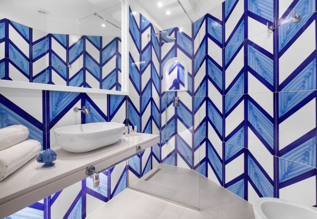 Appartamento a Sorrento - AMORE RENTALS - Appartamento Luis 2.11 con Aria Condizionata Appartamento a Sorrento - AMORE RENTALS - Appartamento Luis 2.11 con Aria Condizionata