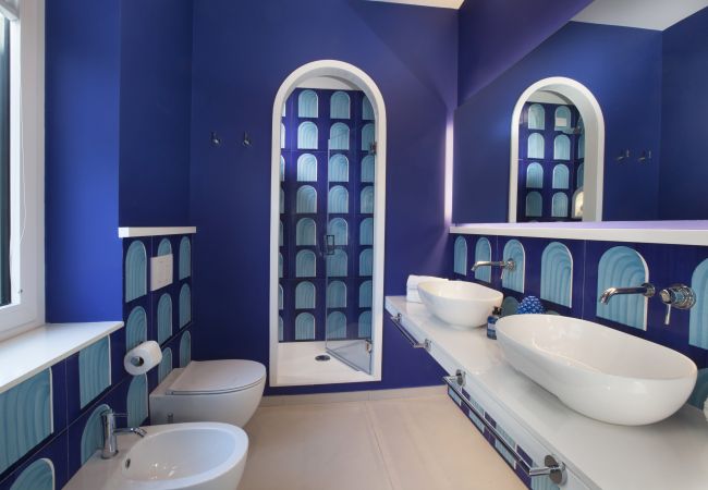 Appartamento a Sorrento - AMORE RENTALS - Appartamento Luis 2.11 con Aria Condizionata Appartamento a Sorrento - AMORE RENTALS - Appartamento Luis 2.11 con Aria Condizionata