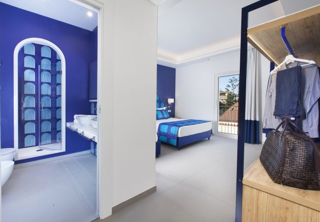 Appartamento a Sorrento - AMORE RENTALS - Appartamento Luis 2.11 con Aria Condizionata Appartamento a Sorrento - AMORE RENTALS - Appartamento Luis 2.11 con Aria Condizionata