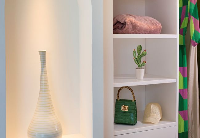 Villa a Massa Lubrense - AMORE RENTALS - Resort Ravenna - The Villa con Piscina Privata, Vasca Idromassaggio, Ideale per Eventi Villa a Massa Lubrense - AMORE RENTALS - Resort Ravenna - The Villa con Piscina Privata, Vasca Idromassaggio, Ideale per Eventi