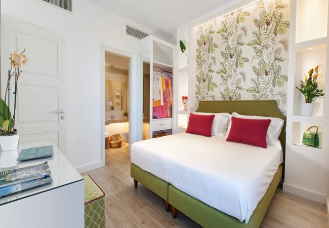 Villa a Massa Lubrense - AMORE RENTALS - Resort Ravenna - The Villa con Piscina Privata, Vasca Idromassaggio, Ideale per Eventi Villa a Massa Lubrense - AMORE RENTALS - Resort Ravenna - The Villa con Piscina Privata, Vasca Idromassaggio, Ideale per Eventi