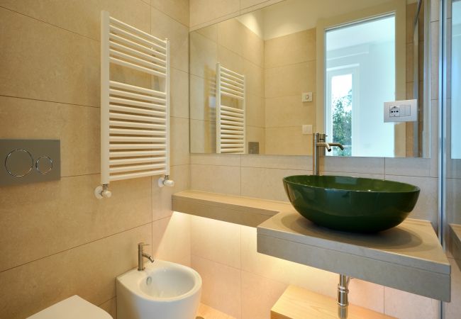 Villa a Massa Lubrense - AMORE RENTALS - Resort Ravenna - The Villa con Piscina Privata, Vasca Idromassaggio, Ideale per Eventi Villa a Massa Lubrense - AMORE RENTALS - Resort Ravenna - The Villa con Piscina Privata, Vasca Idromassaggio, Ideale per Eventi