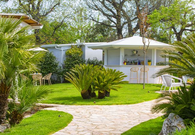 Villa a Massa Lubrense - AMORE RENTALS - Resort Ravenna - The Villa con Piscina Privata, Vasca Idromassaggio, Ideale per Eventi Villa a Massa Lubrense - AMORE RENTALS - Resort Ravenna - The Villa con Piscina Privata, Vasca Idromassaggio, Ideale per Eventi