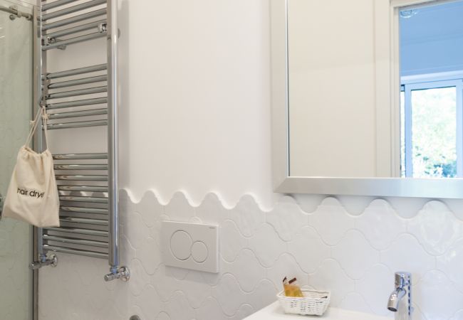 Villa a Massa Lubrense - AMORE RENTALS - Resort Ravenna - Villa Cavaliere con Terrazza, Piscina condivisa, Ideale per Eventi Villa a Massa Lubrense - AMORE RENTALS - Resort Ravenna - Villa Cavaliere con Terrazza, Piscina condivisa, Ideale per Eventi