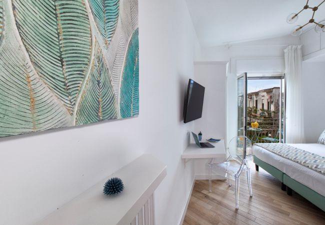 Villa a Massa Lubrense - AMORE RENTALS - Resort Ravenna - Villa Cavaliere con Terrazza, Piscina condivisa, Ideale per Eventi Villa a Massa Lubrense - AMORE RENTALS - Resort Ravenna - Villa Cavaliere con Terrazza, Piscina condivisa, Ideale per Eventi