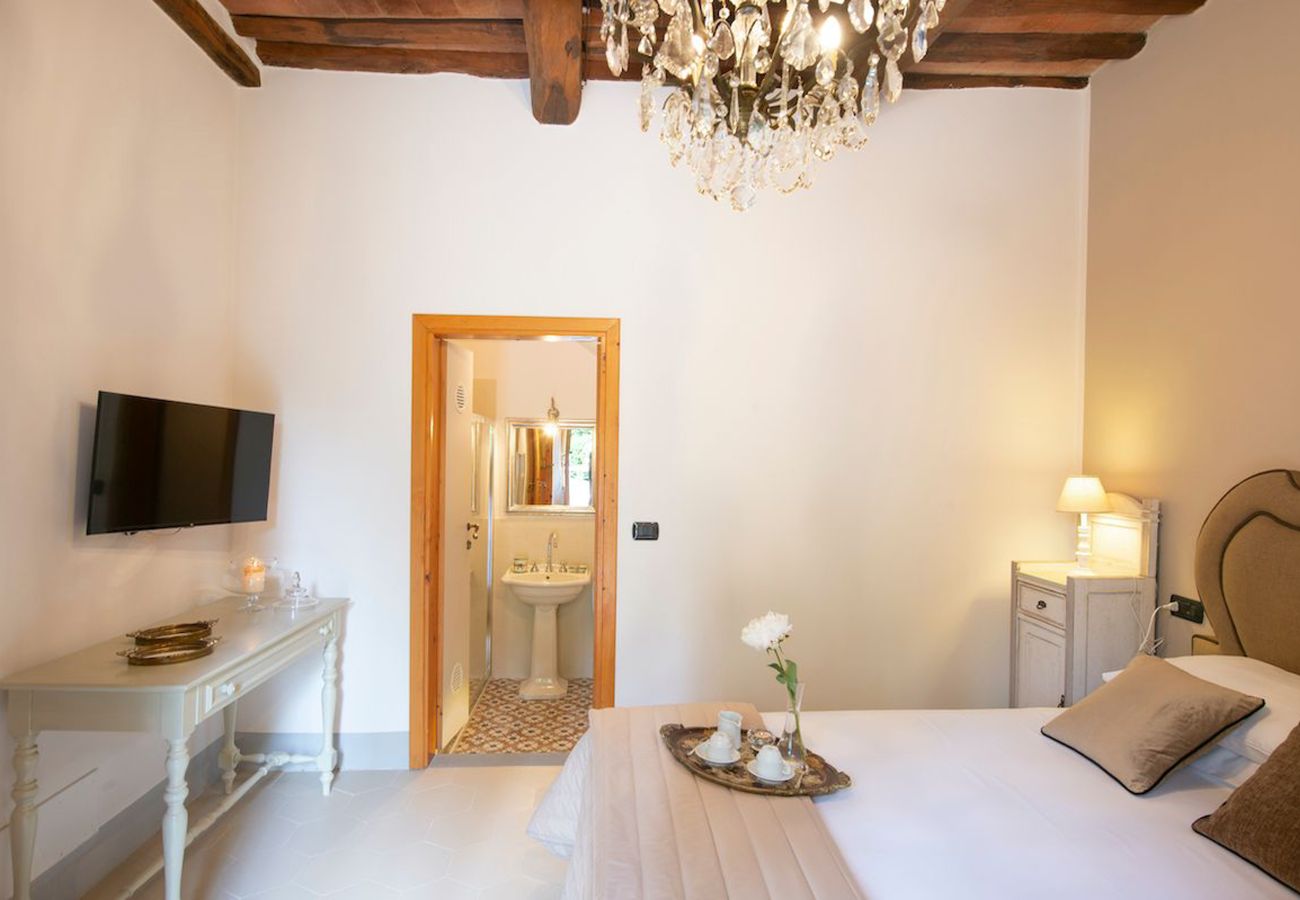 Villa a Greve in Chianti - AMORE RENTALS - Villa Eros con Piscina, SPA, Ideale per Gruppi